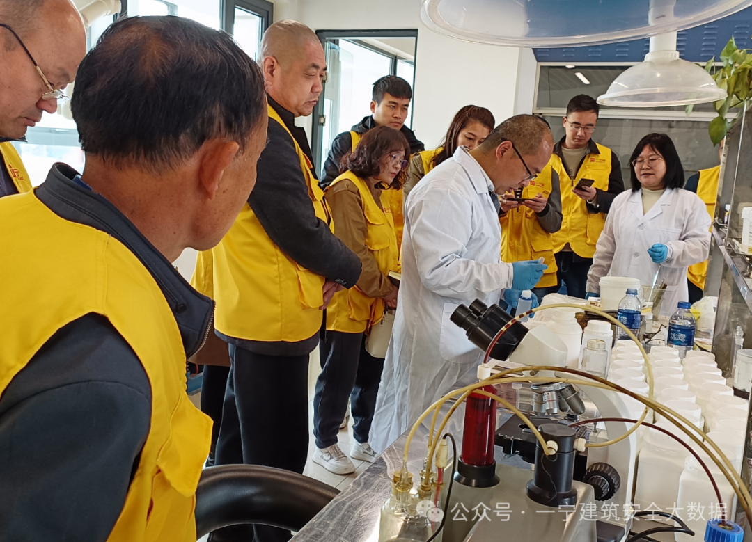 44c8a1303b9129789312a35ff446a277.png 44c8a1303b9129789312a35ff446a277.png